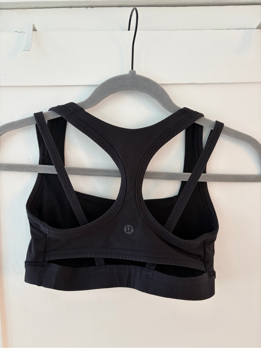 Lululemon black strappy bra